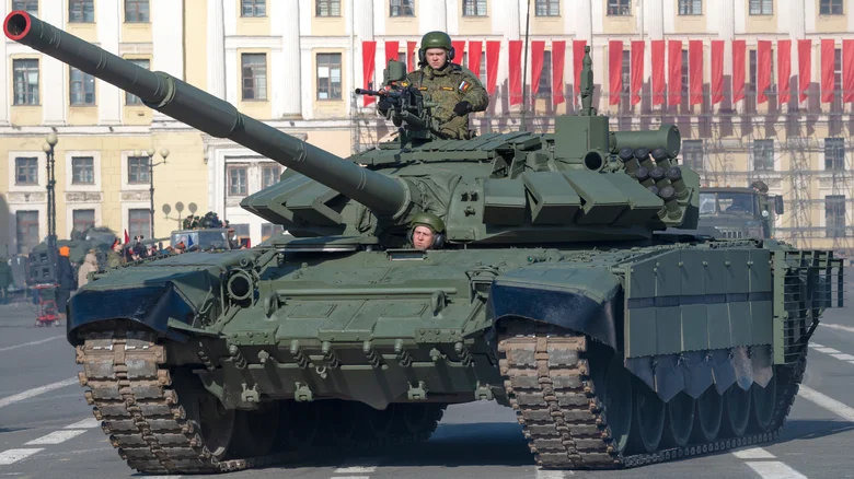 FV101 Scorpion؛ سریع ترین تانک جهان با سرعت بیش از ۸۱ کیلومتر در ساعت 7 سریع ترین تانک جهان