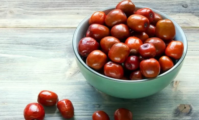 عالی ترین صبحانه | مصرف 10 عدد از این میوه کوچک در ناشتا برای 100 سال شما کافی است