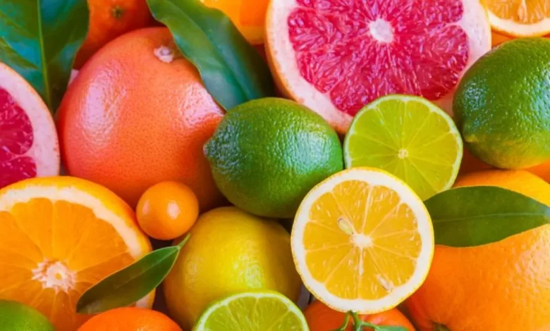 چرا نباید فوراً پس از صرف غذا مرکبات مصرف کنیم؟ 1 چرا نباید فوراً پس از صرف غذا مرکبات مصرف کنیم؟