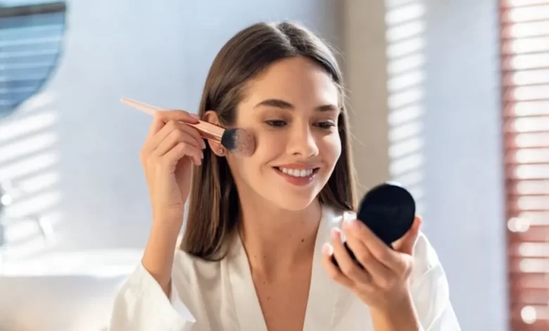 تکنیکهای رژ گونه زدن برای فرم های مختلف صورت 1 تکنیکهای رژ گونه زدن برای فرم های مختلف صورت