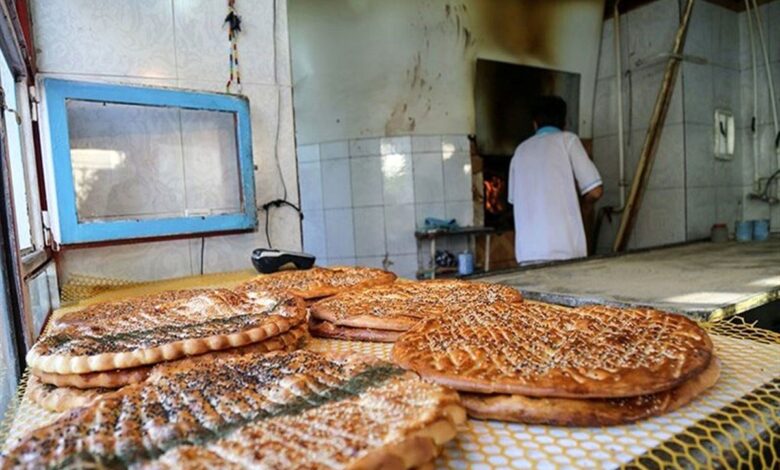 فرماندار تهران: شهروندان تخلف نانوایی ها را از طریق سامانه های ارتباطی گزارش دهند 1 فرماندار تهران: شهروندان تخلف نانوایی ها را از طریق سامانه های ارتباطی گزارش دهند