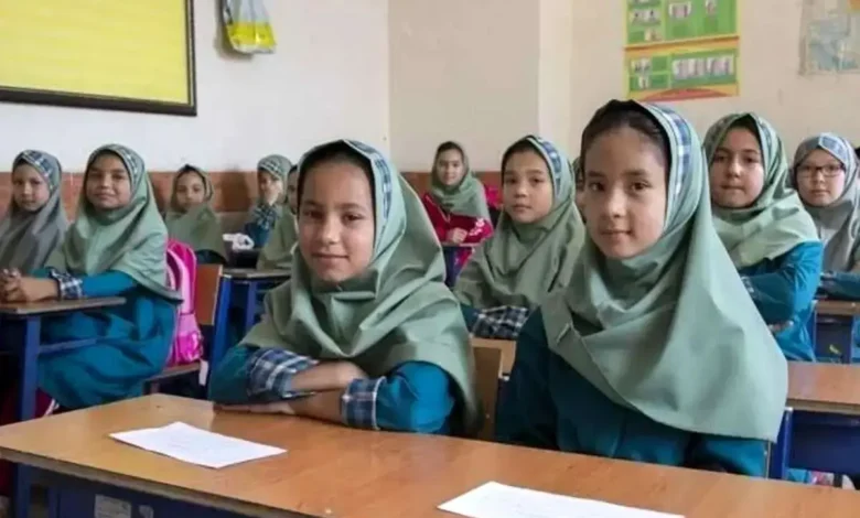چند هزار دانش آموز افغانستانی در مدارس تهران حضور دارند؟