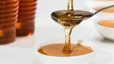 یک قاشق چایخوری عسل؛ نتیجه زحمت باور نکردنی 12 زنبور