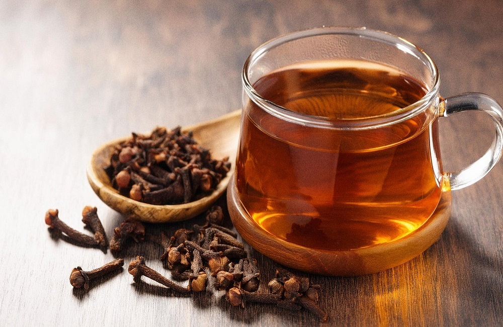 7 چای گیاهی برای تسکین طبیعی سردرد