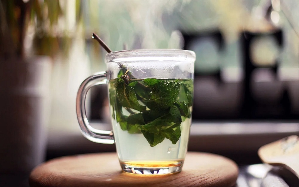 7 چای گیاهی برای تسکین طبیعی سردرد