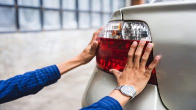 چراغ ترمز ماشینتان روشن نمی‌شود ؟ ؛ دلایل و راهکارهای تعمیر و تعویض چراغ ترمز ماشین