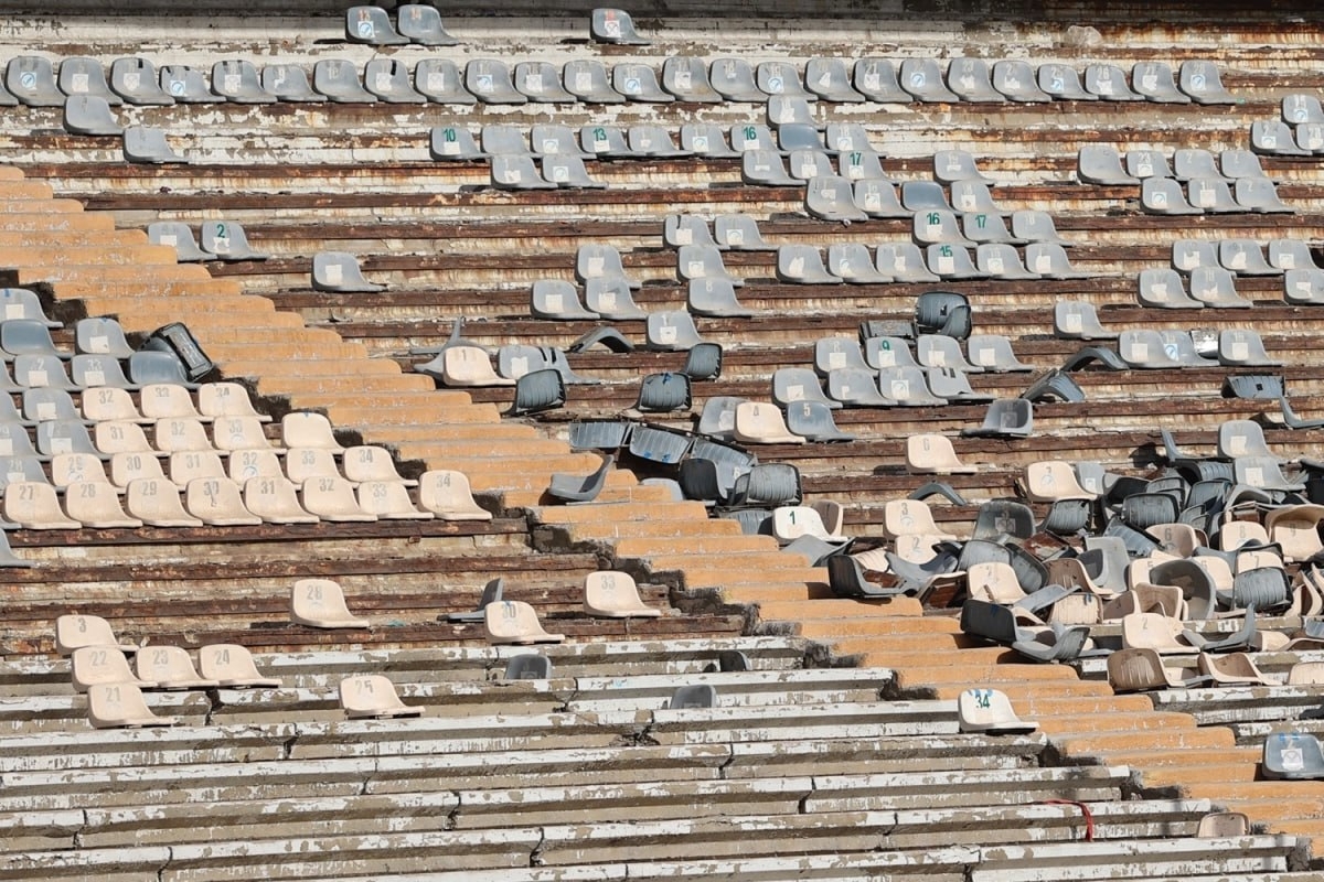 آب پاکی روی دست فوتبال ایران ریخته شد؛ آزادی تا پایان ۱۴۰۵ تعطیل است آب پاکی روی دست فوتبال ایران ریخته شد؛ آزادی تا پایان ۱۴۰۵ تعطیل است