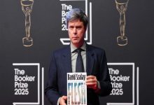نویسنده‌ی کانادایی‌تبار، دیوید سالای، برای رمان «Flesh» برنده‌ی جایزه‌ی بوکر ۲۰۲۵ شد