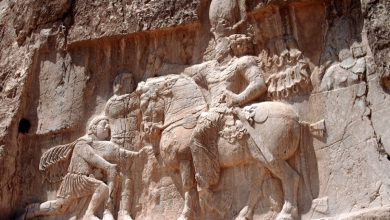 شاپور اول کیست که امپراتور روم مقابلش زانو زد