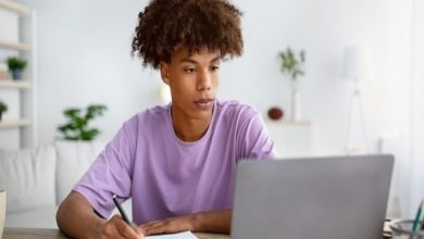 دوره‌های آموزشی رایگان دانشگاه‌های کانادا: یادگیری آنلاین بدون نیاز به ثبت‌نام رسمی