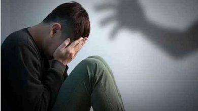 ۱۰ نشانه رفتار بزرگسالی که ریشه در تروماهای کودکی دارند 44 ۱۰ نشانه رفتار بزرگسالی که ریشه در تروماهای کودکی دارند