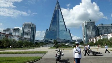 عکس‌هایی دیده‌نشده از درون بلندترین ساختمان کره شمالی