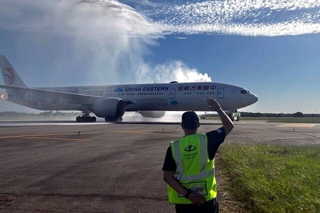 طولانیترین پرواز جهان؛ نیمی از کره زمین در آسمان 1 طولانیترین پرواز جهان؛ نیمی از کره زمین در آسمان