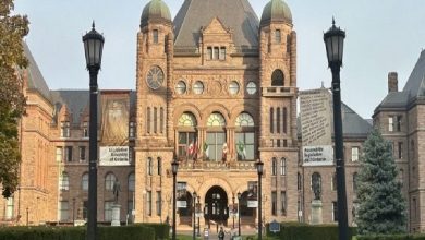 استخدام‌های جدید در تورنتو با دستمزدهای ۱۰۰ هزار دلاری