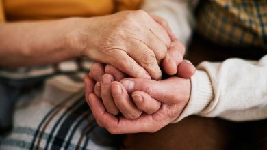 راهنمای سلامت روان در شرایط بحرانی برای سالمندان