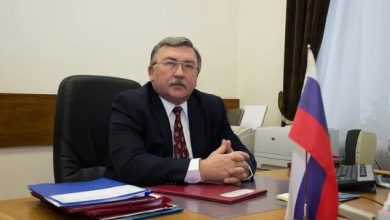 اولیانوف: روسیه آماده میانجیگری بین آمریکا و ایران است