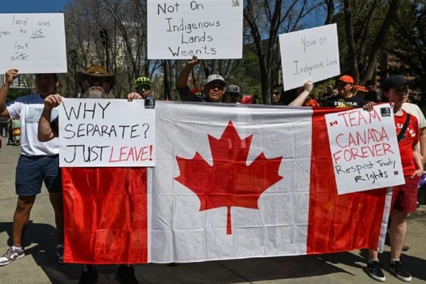 هشدار جدید برای وحدت ملی کانادا؛ زمزمه الحاق آلبرتا به آمریکا، خیانت یا استقلال؟ 1 هشدار جدید برای وحدت ملی کانادا؛ زمزمه الحاق آلبرتا به آمریکا، خیانت یا استقلال؟