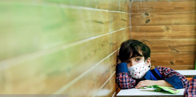 در مدارس نه دانش‌آموز چیزی یاد می‌گیرد، نه روان معلم سالم می‌ماند!