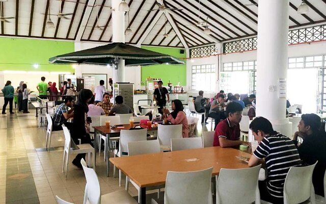 ‌کافه‌نشینی‌های تک‌نفره‌ و تغییر سبک زیست اجتماعی نسل جدید